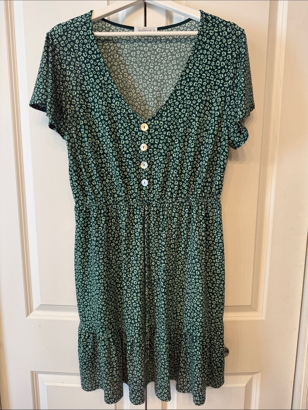 Casual Green Floral Button-Front Women's Dress